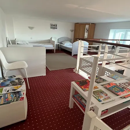 Apartment Le Croisic: Familial Au Calme Avec Piscine - Fr-1-843-21 *